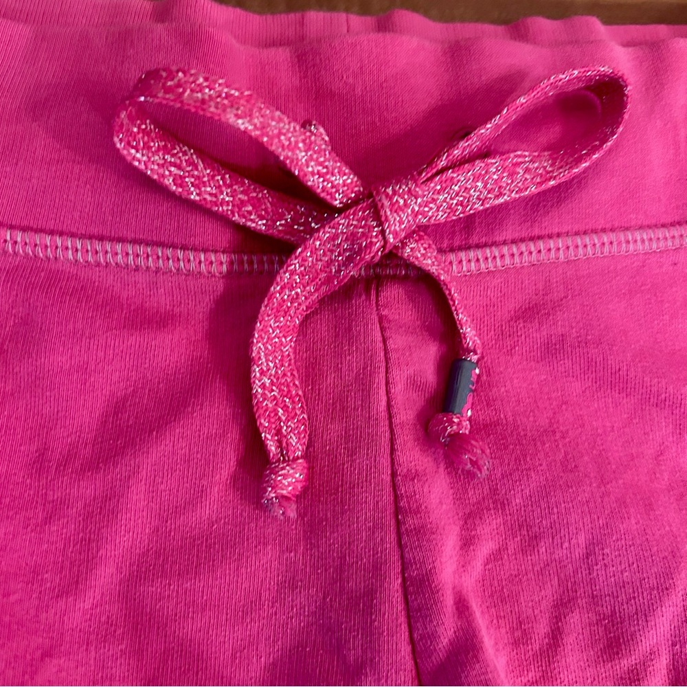 💕Hard Candy Barbie Pink & Black Sequin Trim Shorts Sparkly embellished - Picture 3 of 9